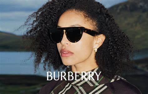 Burberry güneş gözlükleri